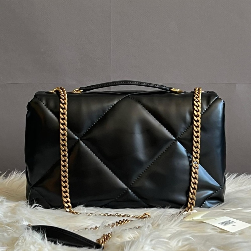 💰SOLD - 154704 - Tory Burch Kira Diamond Quilt Convertible Shoulder Bag - Picture 7 of 15